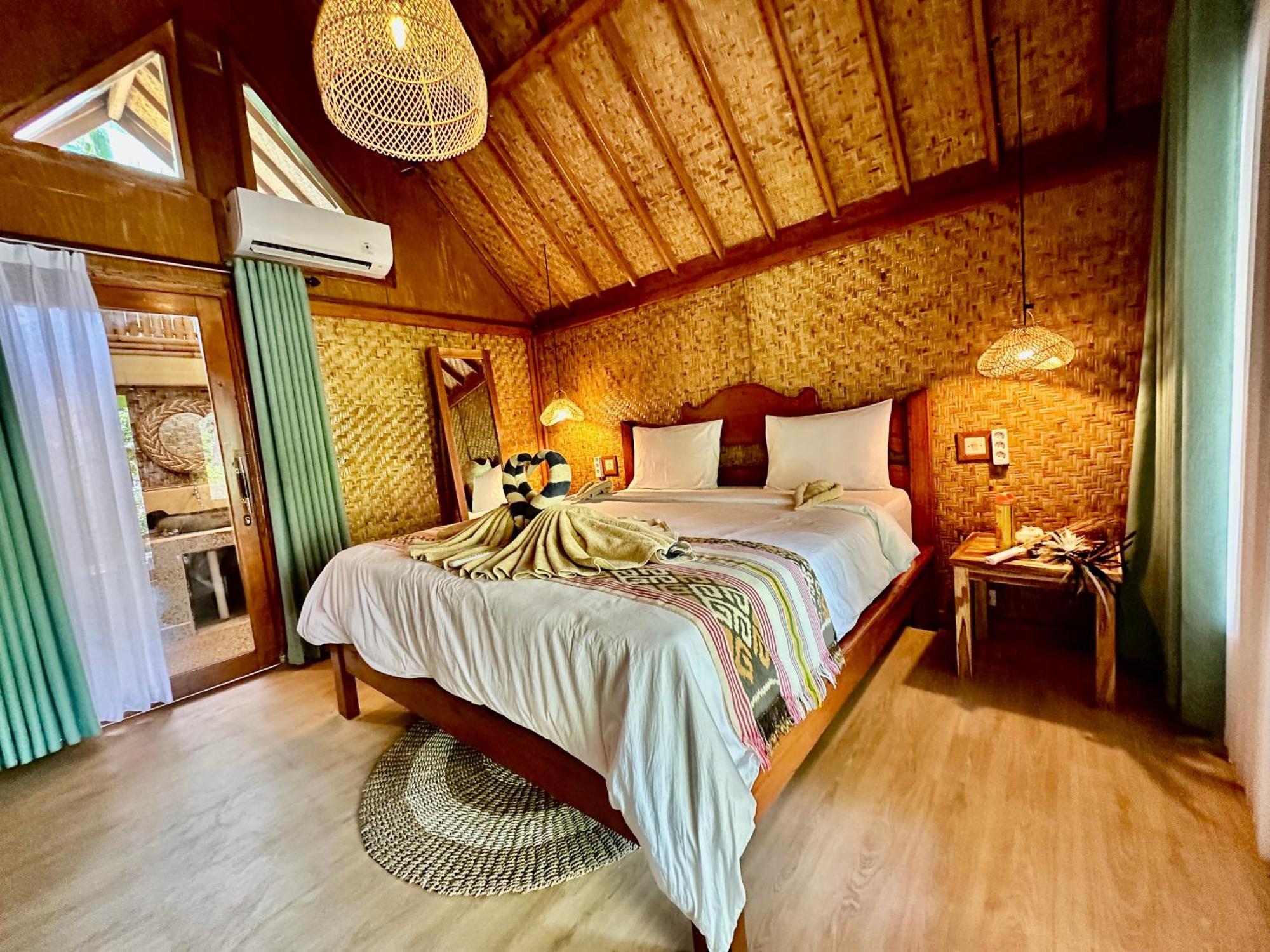 Sunny Rose Bungalows Gili Air - Adults Only Екстер'єр фото